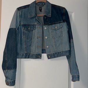 Cropped denim jacket